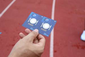 BIB: 
                            <button type="button" onclick="openModal(4725702)" class="btn btn-primary btn-sm float-right btn-popup" data-toggle="modal" data-target=".modal-high-quality">
                        <i class="fas fa-shopping-cart"></i> Add to Cart
                    </button>
                                            <button type="button" onclick="isThisMe(4725702, true)" class="btn btn-success btn-sm float-right btn-popup btn-isme hidden" data-toggle="tooltip" data-placement="bottom" title="นี่คือรูปของคุณใช่ไหม คลิกที่นี่เพื่อเอาเข้าอัลบั้ม">
                        <i class="fas fa-plus"></i> Add to album
                    </button>
                    <button type="button" onclick="isThisMe(4725702, false)" class="btn btn-warning btn-sm float-right btn-popup btn-isnotme hidden">
                        <i class="fas fa-ban"></i> Remove from album
                    </button>